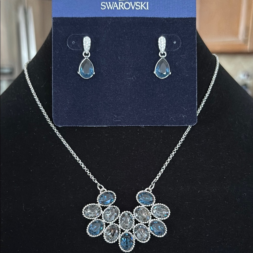 Swarovski Silver and Blue Earrings Sparkling Elegance